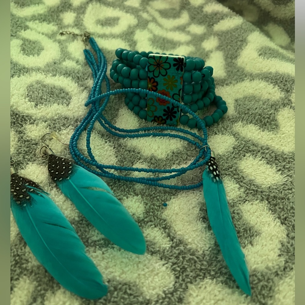 Fashion necklace set